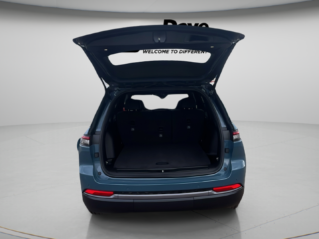 2027 Jeep Grand Cherokee GRAND CHEROKEE LIMITED 4X4