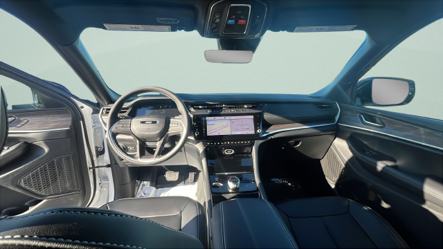 2027 Jeep Grand Cherokee GRAND CHEROKEE LIMITED 4X4
