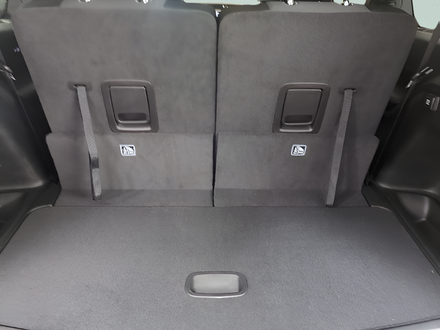 2025 Jeep Grand Cherokee GRAND CHEROKEE L LAREDO X 4X4