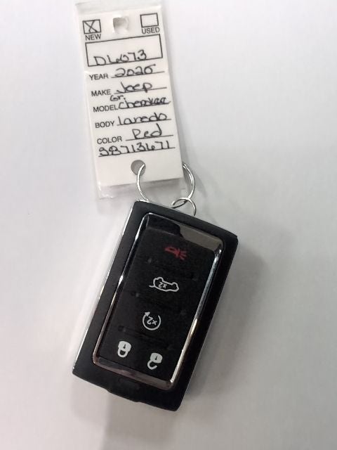 2025 Jeep Grand Cherokee GRAND CHEROKEE L LAREDO X 4X4