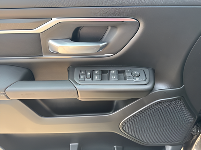 2025 RAM Ram 1500 RAM 1500 BIG HORN CREW CAB 4X4 5'7' BOX