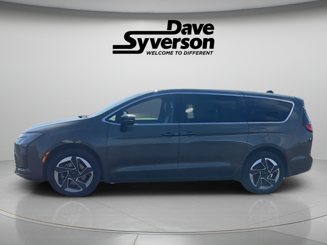 2027 Chrysler Pacifica PACIFICA LIMITED AWD