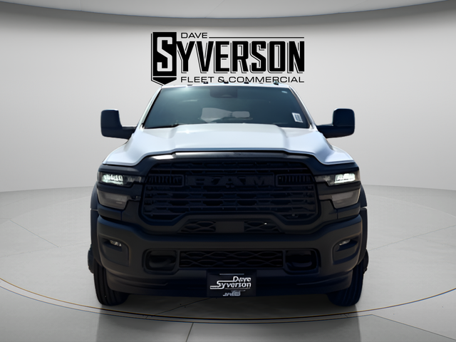 2026 RAM Ram 5500 Chassis Cab RAM 5500 TRADESMAN CHASSIS CREW CAB 4X4 84' CA