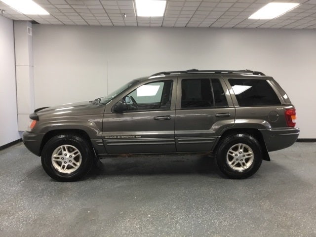 Used 1999 Jeep Grand Cherokee LIMITED with VIN 1J4GW68N3XC806126 for sale in Albert Lea, Minnesota
