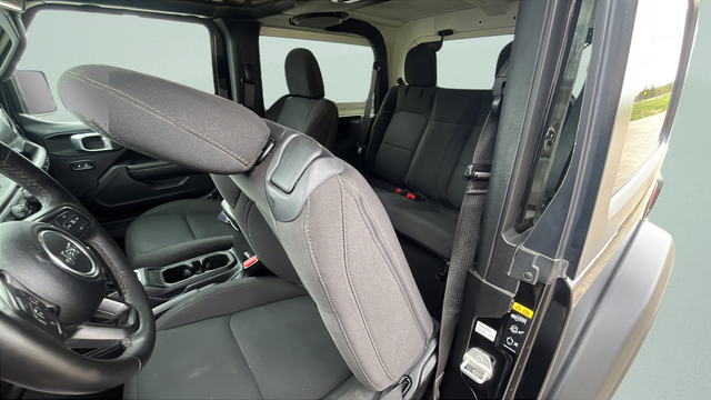 2022 Jeep Wrangler Sport S