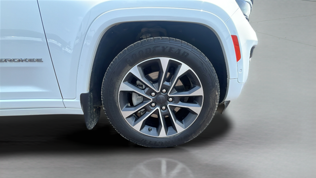 2023 Jeep Grand Cherokee L Overland