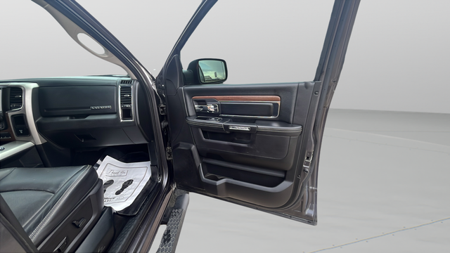 2016 RAM 1500 Laramie