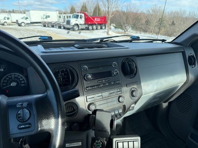 2017 Ford F-750SD Base