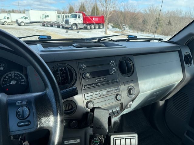 2017 Ford F-750SD Base