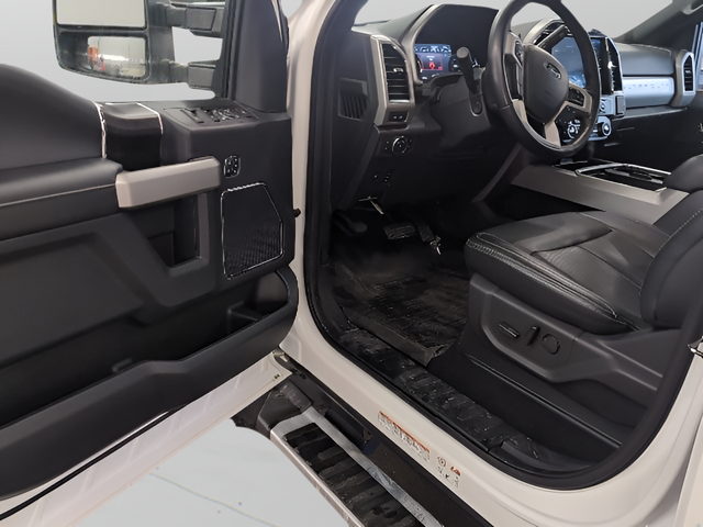 2022 Ford F-450SD Lariat DRW