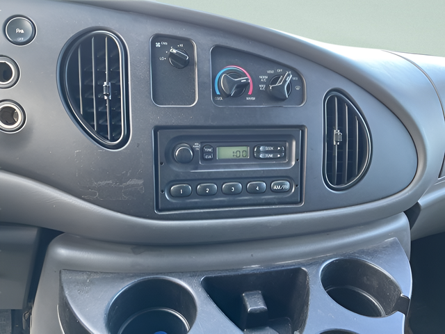 2007 Ford E-250 Commercial