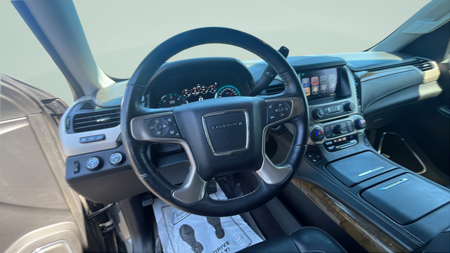 2017 GMC Yukon XL Denali