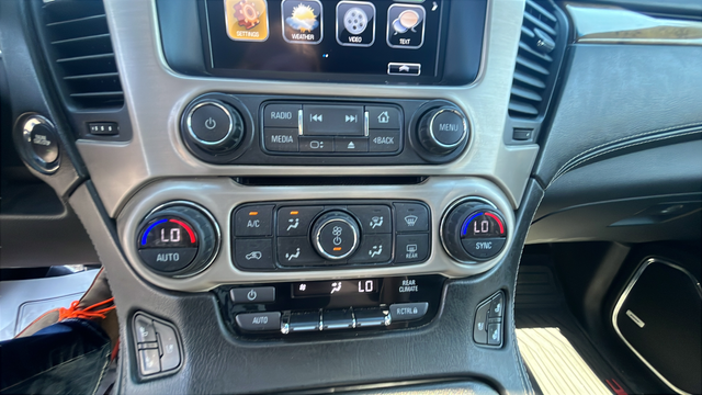 2017 GMC Yukon XL Denali