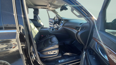 2018 Cadillac Escalade ESV Luxury