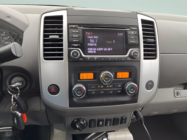 2016 Nissan Frontier SV