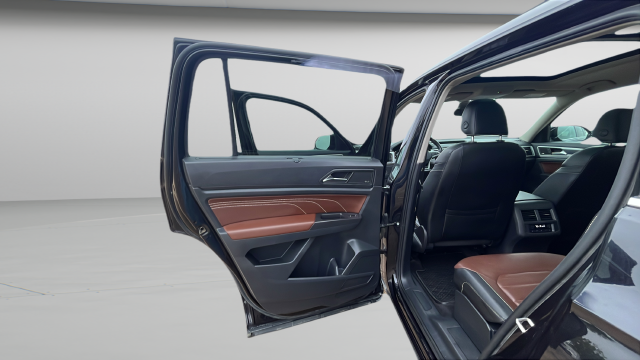 2022 Volkswagen Atlas 3.6L V6 SEL Premium R-Line