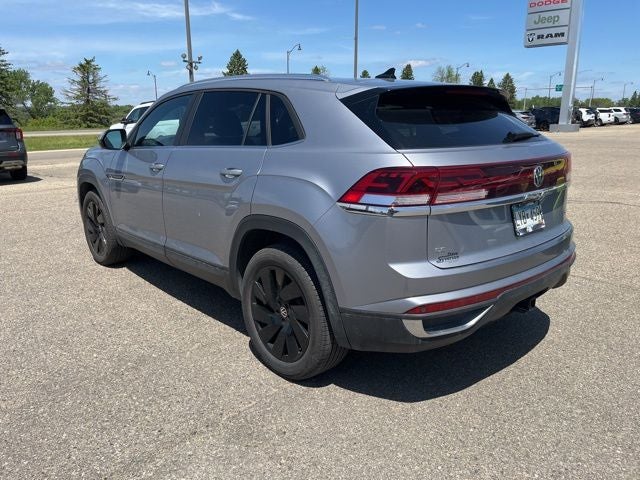 2024 Volkswagen Atlas Cross Sport 2.0T SE w/Technology