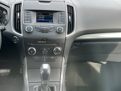 2016 Ford Edge SE