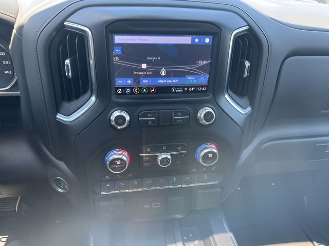 2022 GMC Sierra 1500 Limited AT4
