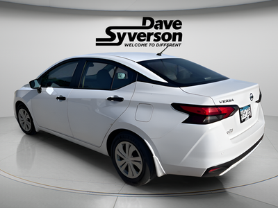 2021 Nissan Versa 1.6 S