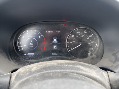 2024 Nissan Kicks SR