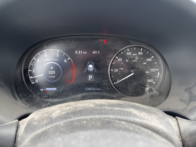 2024 Nissan Kicks SR