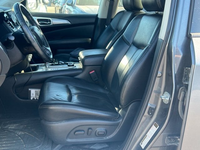 2018 Nissan Pathfinder SL